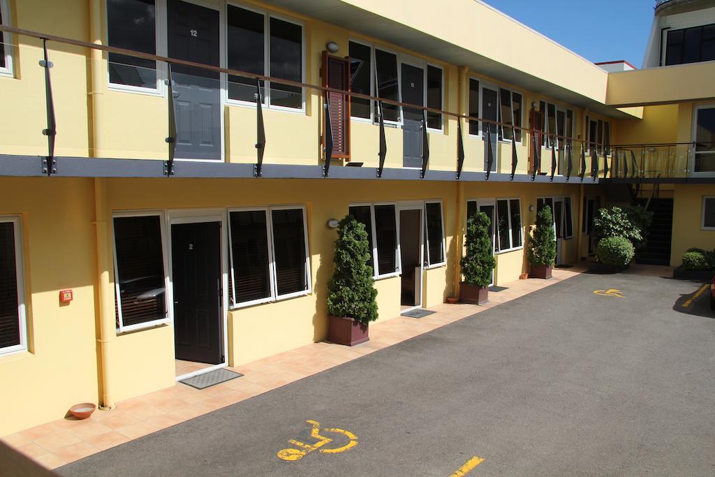 Harbour City Motor Inn & Conference Tauranga Exterior photo